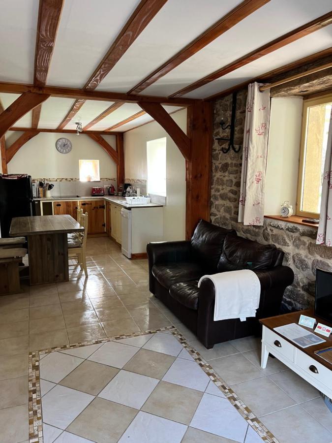 Chez Jallot - Lower Gite Vidaillat Esterno foto